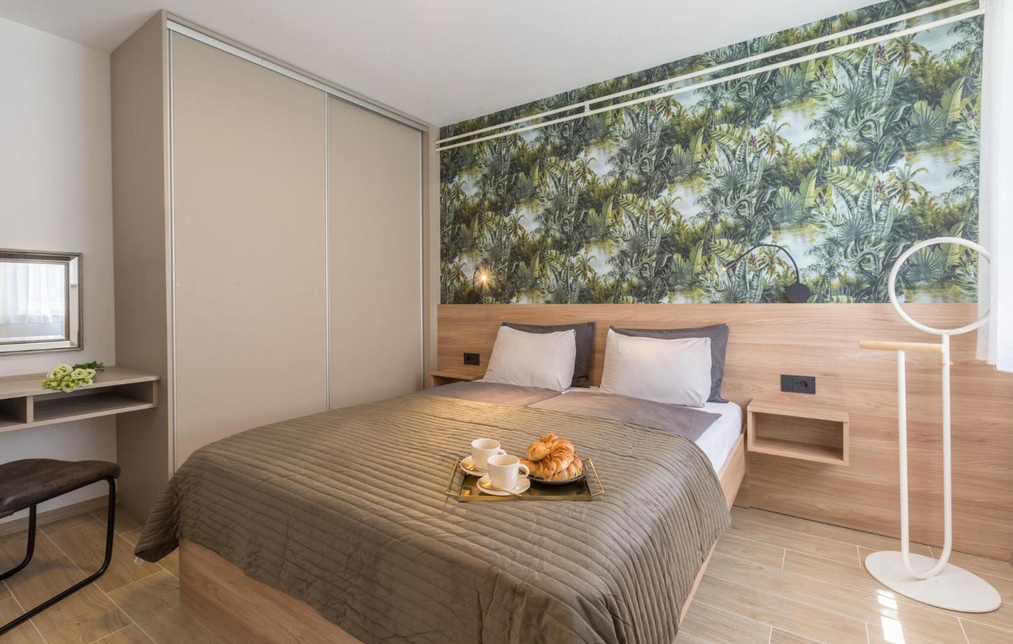 1 Bedroom Beautiful Apartment In Poreč Eksteriør billede